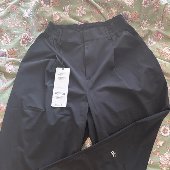 NWT- High-Waist Pursuit Trouser (Regular) BLACK - Picture 1 of 6